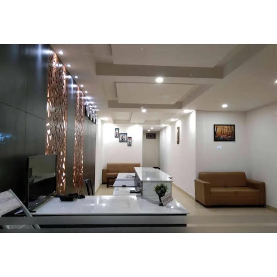Hotel Meridian Grand Shamshabad Ngoại thất bức ảnh