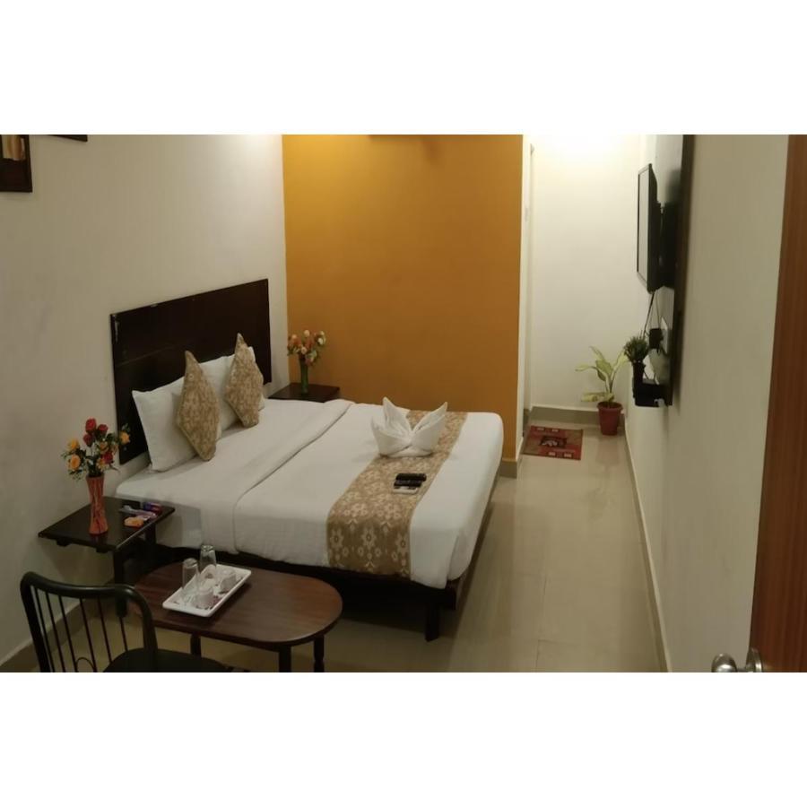 Hotel Meridian Grand Shamshabad Ngoại thất bức ảnh