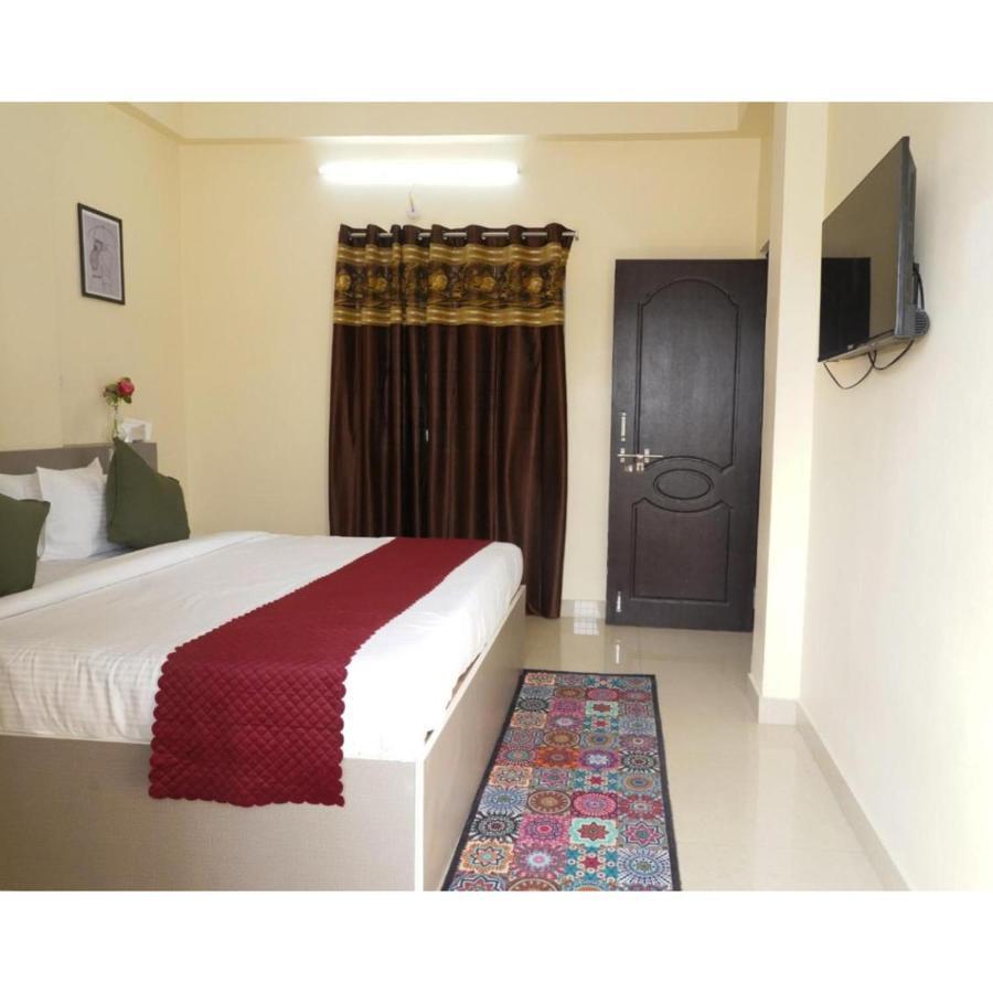 Hotel Meridian Grand Shamshabad Ngoại thất bức ảnh
